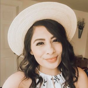 Meet your Posher, Johanna